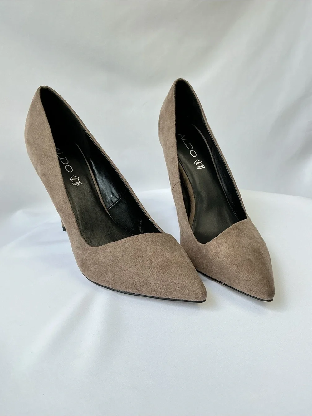 ALDO | Genuine Leather Suede Pointed Toe Stiletto Pumps Taupe Greige Heels 8.5